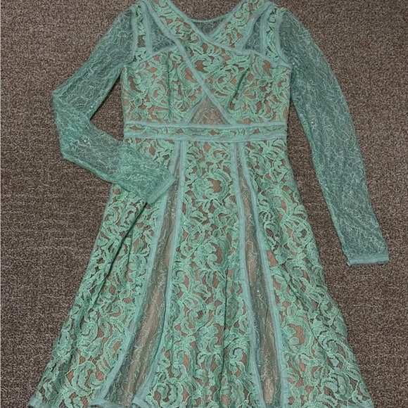 Work Professional Dresses - Picture 5 of 10